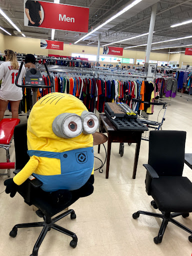 Thrift Store «Savers», reviews and photos, 7100 Brookpark Rd, Cleveland, OH 44129, USA