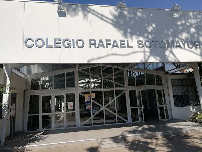 Colegio Rafael Sotomayor - Escuela