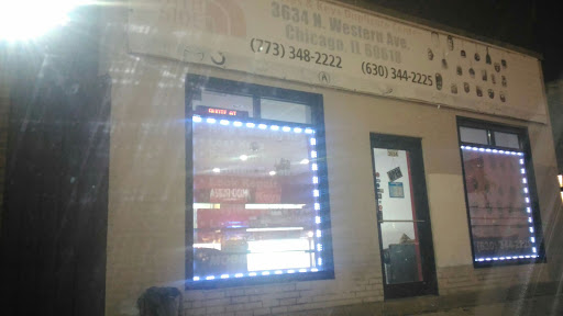 Locksmith «The North Side Remotes and Keys», reviews and photos, 3634 N Western Ave, Chicago, IL 60618, USA