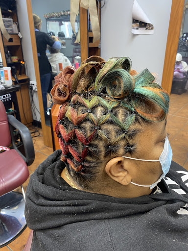 Beauty Salon «El Nati Dominican Hair Salon», reviews and photos, 6011 Haverford Ave, Philadelphia, PA 19151, USA