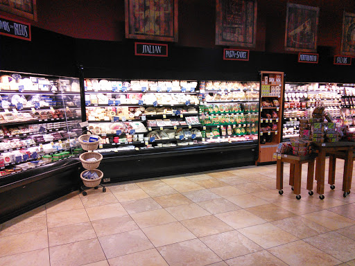 Supermarket «Giant Eagle», reviews and photos, 1700 Corporate Woods Pkwy, Uniontown, OH 44685, USA