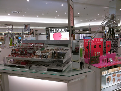 Shopping Mall «Cary Towne Center», reviews and photos, 1105 Walnut St, Cary, NC 27511, USA