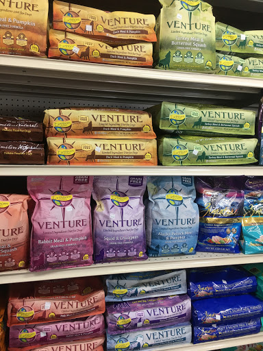 Pet Supply Store «Healthy Pet», reviews and photos, 16140 Boones Ferry Rd, Lake Oswego, OR 97035, USA