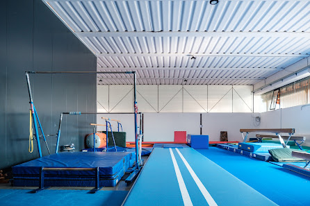 Gym Ladispoli - SportsAcademy Via Enrico Berlinguer, 6, 00055 Ladispoli RM, Italia