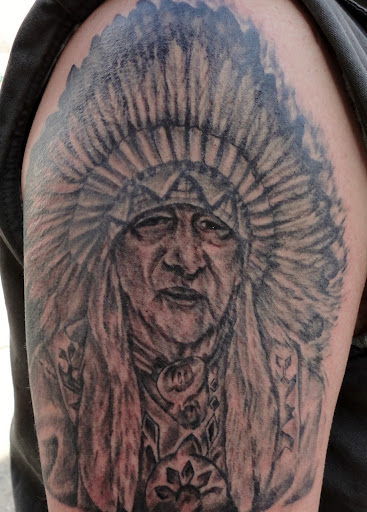 Tattoo Shop «Darkside Tattoo», reviews and photos, 1404 S Webster Ave, Green Bay, WI 54301, USA