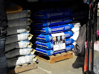 Linda's Feed & Supplies Inc - Photo 8 - Car repair in Norco, CA, Fontana