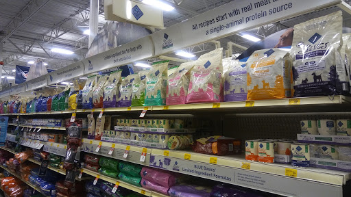 Pet Supply Store «PetSmart», reviews and photos, 934 W Street Rd, Warminster, PA 18974, USA