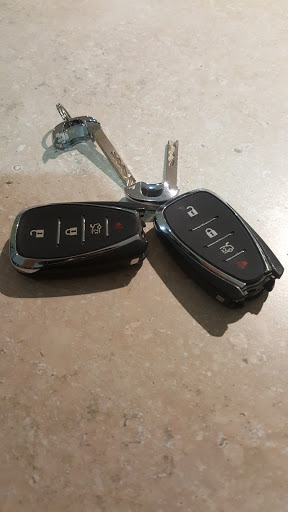 Locksmith «PAYLESS CAR KEYS», reviews and photos, 2035 Victory Blvd, Staten Island, NY 10314, USA