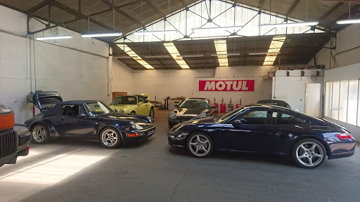 Photo 2 - GARAGE ABBRUZZESE