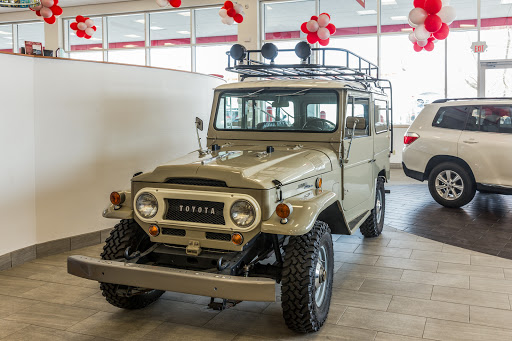 Toyota Dealer «Central City Toyota», reviews and photos, 4800 Chestnut St, Philadelphia, PA 19139, USA