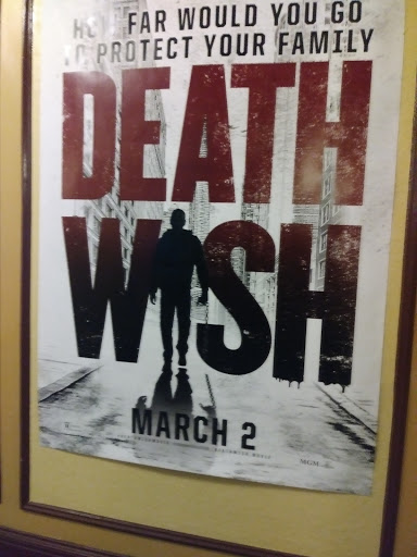 Movie Theater «Lindo Theatre: Classic Cinemas», reviews and photos, 115 S Chicago Ave, Freeport, IL 61032, USA