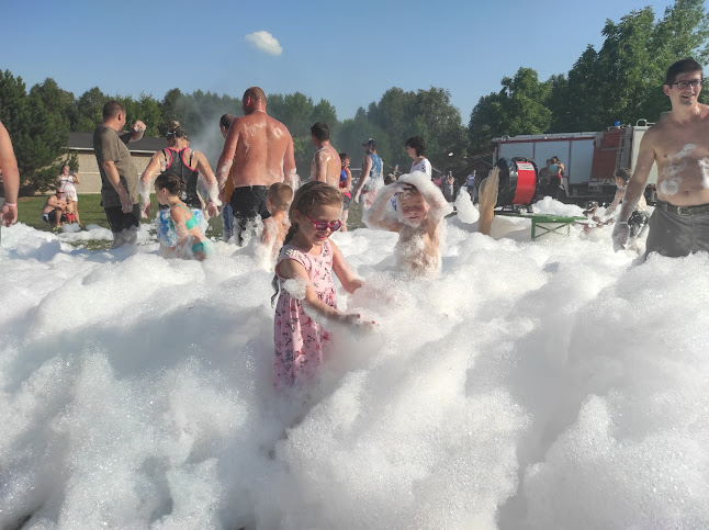 Nyitvatartás: WF szabadidőpark és kemping