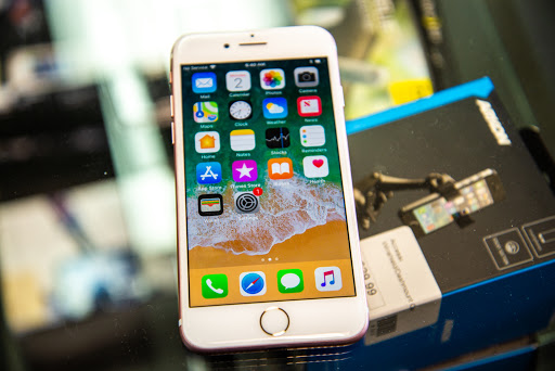 Cell Phone Store «Cartersville Cell Phone Repair LLC», reviews and photos, 106 Merchants Square Dr, Cartersville, GA 30121, USA