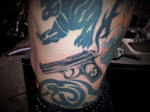 Tattoo Shop «Tonys Tattoos Body Piercing», reviews and photos, 473 Old Country Rd, Westbury, NY 11590, USA