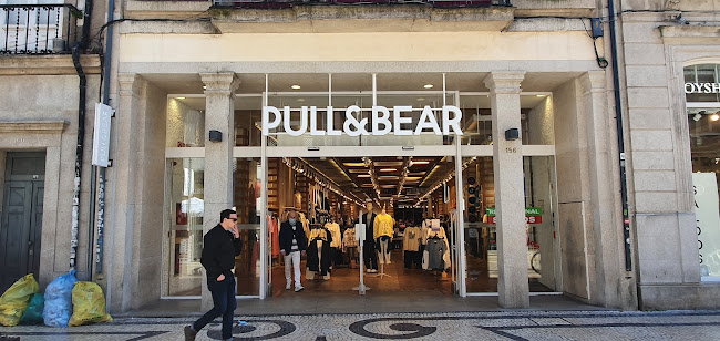 Pull & Bear