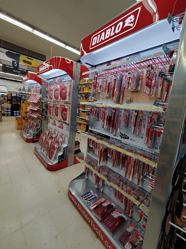 Hardware Store «Hometown Hardware», reviews and photos, 127 Plaza Loop, Canton, NC 28716, USA