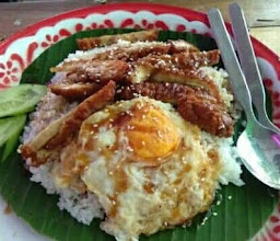 ครัวแฟร์แฟกระเพราถาดยักษ์ photo