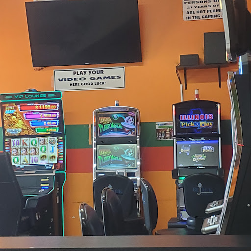 Restaurant «Three Amigas», reviews and photos, 450 W Liberty St, Wauconda, IL 60084, USA