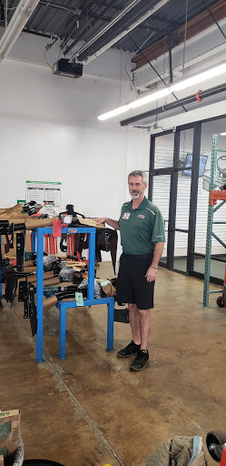 RV Storage Facility «U-Haul Moving & Storage of Woodmere», reviews and photos, 2525 Eastern Blvd, Montgomery, AL 36117, USA