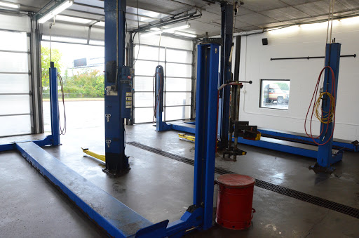 Muffler Shop «The Muffler Shop», reviews and photos, 1501 Coulee Rd, Hudson, WI 54016, USA