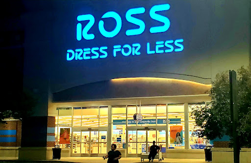 Clothing Store «Ross Dress for Less», reviews and photos, 1125 Woodruff Rd, Greenville, SC 29607, USA