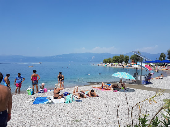 Paralia Akolis