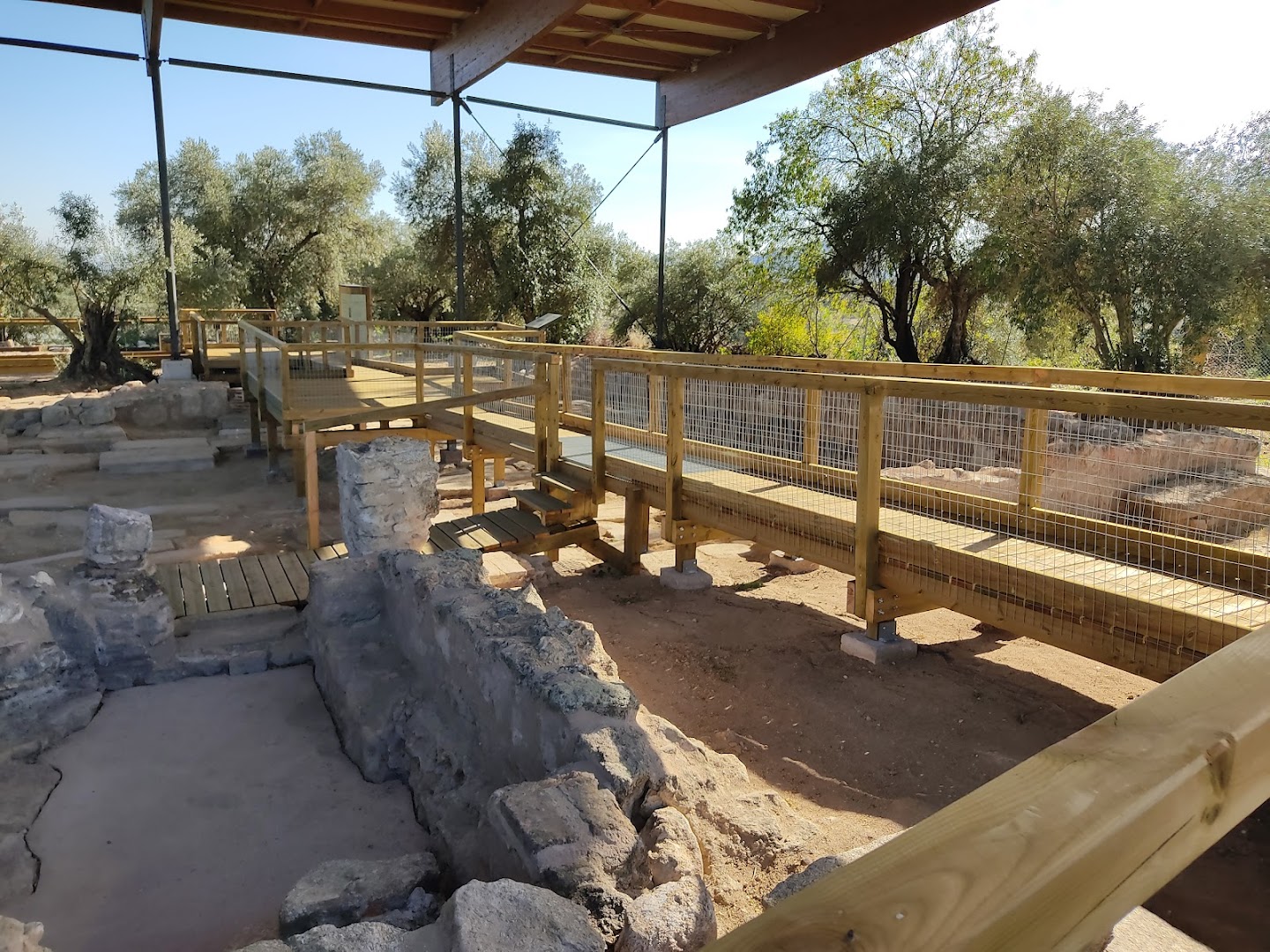 Yacimiento Arqueológico de la Iglesia Mudéjar y Necrópolis “La Mezquita”