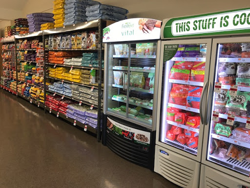 Pet Supply Store «Pet Supplies Plus», reviews and photos, 5230 S Westnedge Ave, Portage, MI 49002, USA