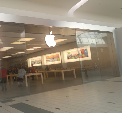 Computer Store «Apple Tacoma Mall», reviews and photos, 4502 S Steele St, Tacoma, WA 98409, USA