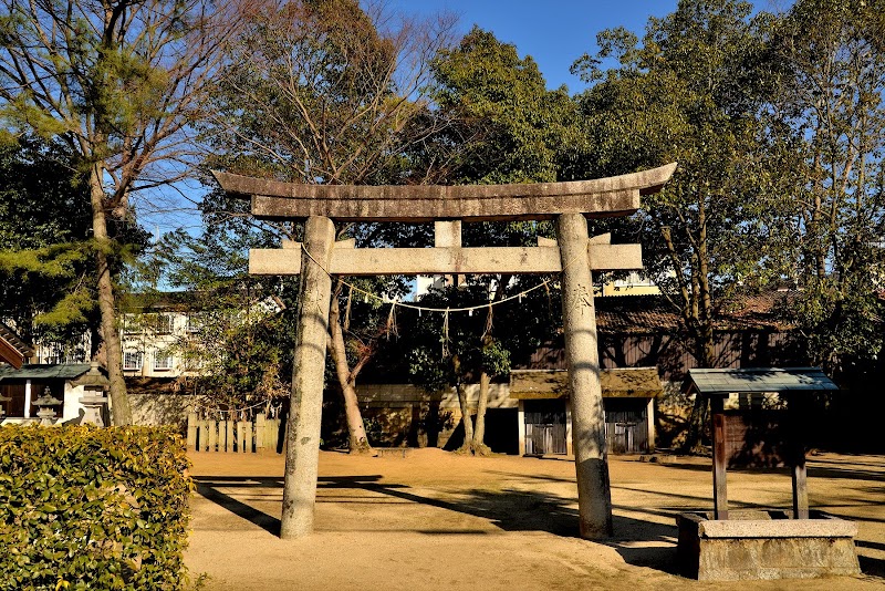 八幡神社