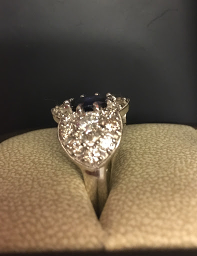 Jeweler «Clarkson Jewelers», reviews and photos, 1306 Clarkson Clayton Center, Ellisville, MO 63011, USA
