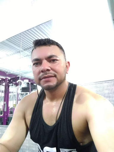 Gym «Planet Fitness», reviews and photos, 1906 N Frazier St, Conroe, TX 77301, USA