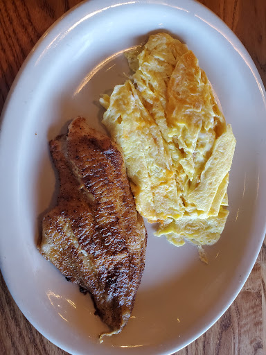 American Restaurant «Cracker Barrel Old Country Store», reviews and photos, 675 Buford Hwy, Cumming, GA 30040, USA