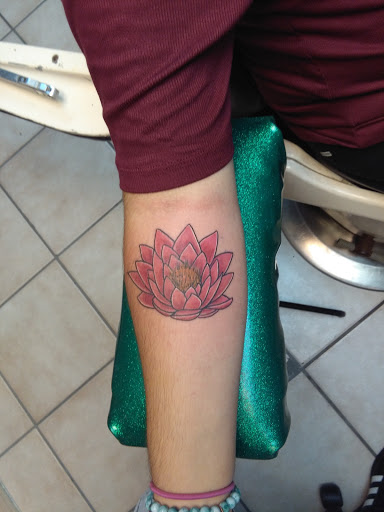 Explore fishing tattoo ideas for men, creative tattoo ideas in Bradenton, available at Memory Lane Tattoo Co.