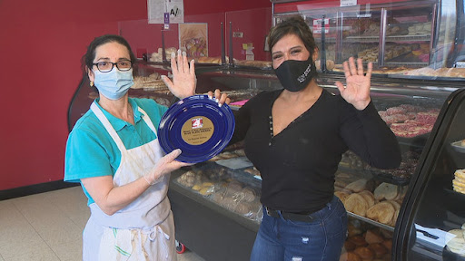 Bakery «La Popular Bakery & Cake Shop», reviews and photos, 2505 West Ave, San Antonio, TX 78201, USA