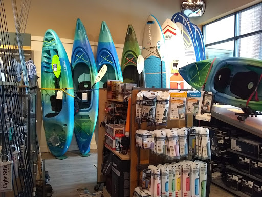 Clothing Store «L.L. Bean», reviews and photos, 101 Cherry St Suite #1020, Burlington, VT 05401, USA