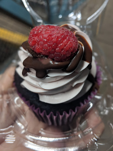 Cake Shop «Cake Life Bake Shop», reviews and photos, 1306 Frankford Ave, Philadelphia, PA 19125, USA