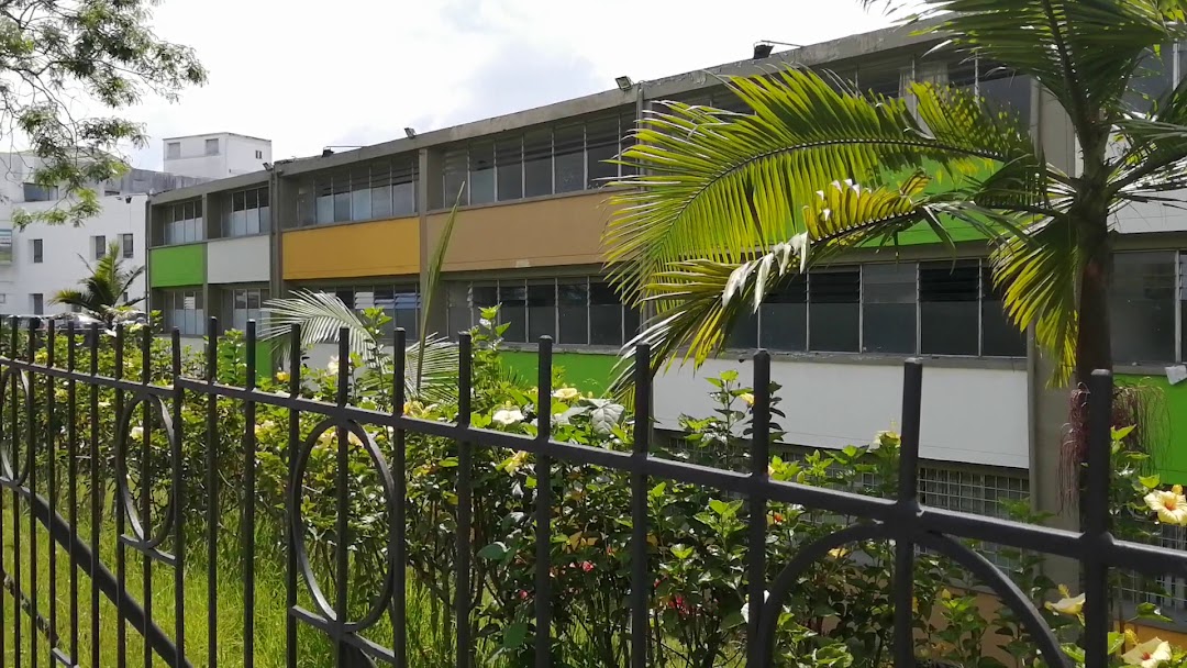 ESCUELA NORMAL DE CALDAS