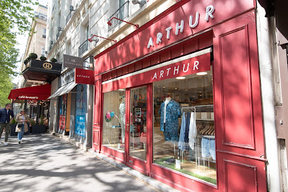 ARTHUR Paris 8e | Pyjamas et sous-vêtements