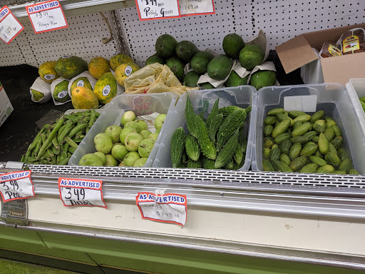 Grocery Store «Townmarket», reviews and photos, 117 E Main St, Newmanstown, PA 17073, USA