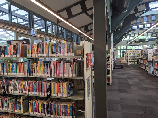 Childrens library Sunshine Coast