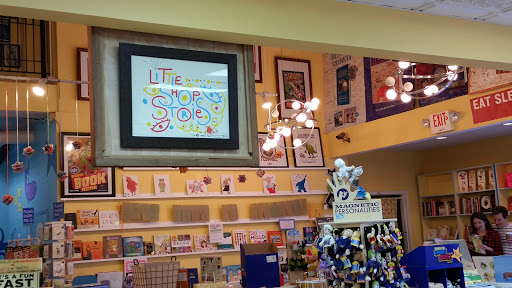 Book Store «Little Shop of Stories», reviews and photos, 133 E Court Square # A, Decatur, GA 30030, USA