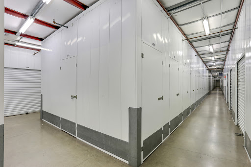 Self-Storage Facility «A-1 Self Storage», reviews and photos, 2555 S Main St, Santa Ana, CA 92707, USA