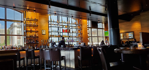 Seafood Restaurant «Devon Seafood + Steak», reviews and photos, 27 W Chocolate Ave, Hershey, PA 17033, USA