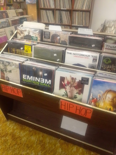 Book Store «Recycled Books Records CDs», reviews and photos, 200 N Locust St, Denton, TX 76201, USA