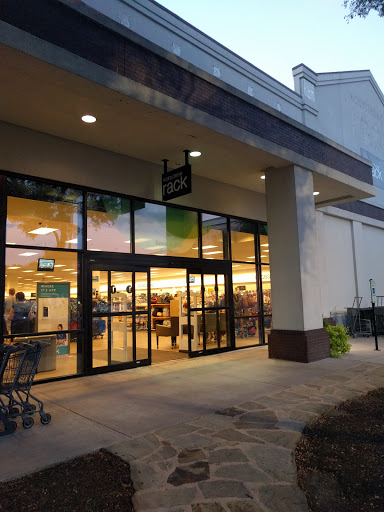 Department Store «Nordstrom Rack Gateway», reviews and photos, 9607 Research Blvd, Austin, TX 78759, USA