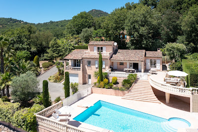 The Riviera Property Manager à Mandelieu-la-Napoule
