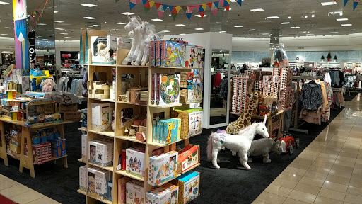 Department Store «Nordstrom», reviews and photos, 4937 Old Orchard Shopping Center, Skokie, IL 60077, USA