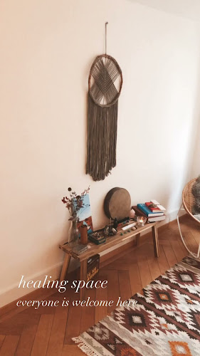 Rezensionen über Manuela Schoepfer | Breathwork | Yoga | Retreats in Zürich - Yoga-Studio