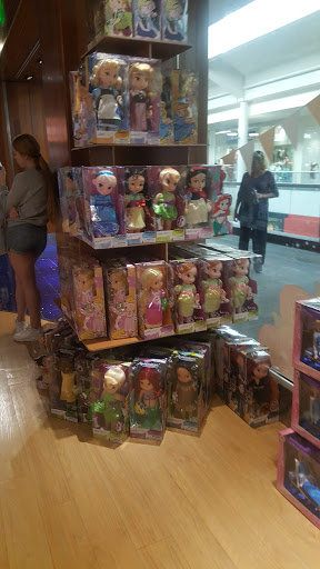 Toy Store «Disney Store», reviews and photos, 2134 Montebello Town Center, Montebello, CA 90640, USA